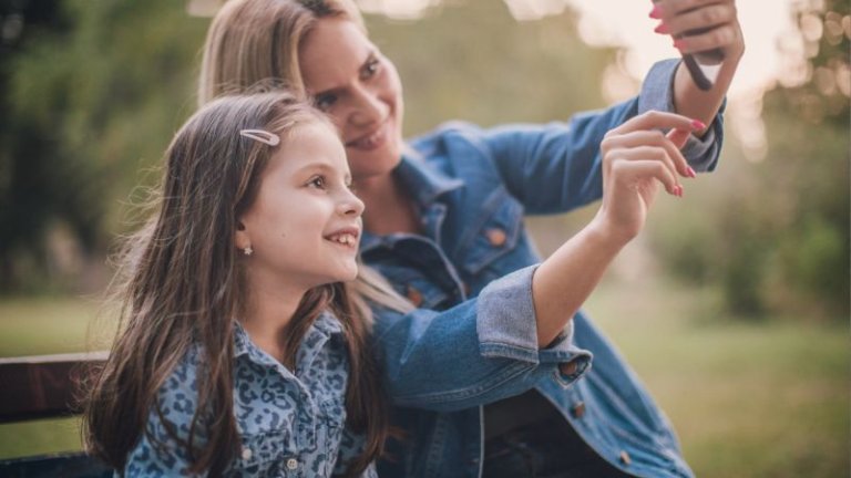 Ist Es Eine Gute Idee Wenn Eltern Mit Ihren Kindern Befreundet Sind