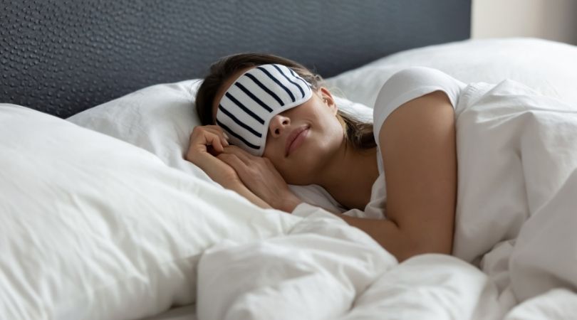 Die Wissenschaft erklärt, wie viele Stunden Schlaf du brauchst, um Depressionen zu vermeiden