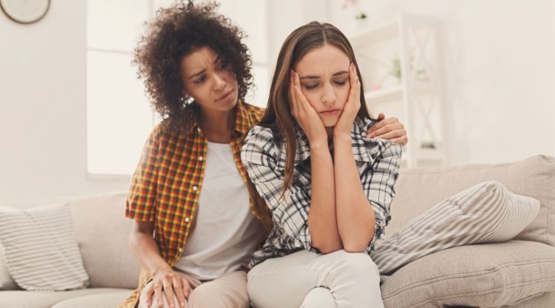 9 beängstigende Wege, wie das narzisstische Opfersyndrom dich in einer schlechten Beziehung gefangen hält