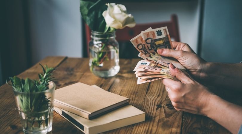 10 Geldregeln, die dir helfen, ein bequemes Leben zu führen