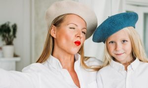 Sind narzisstische Mütter eifersüchtig auf ihre Töchter?