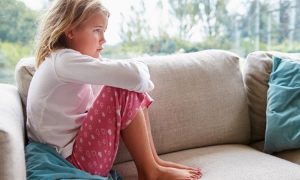 Kindheitsdepression: Was Eltern wissen müssen