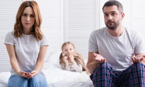 Eltern negative Einstellung: Negative Gedanken, die alle Eltern vermeiden sollten