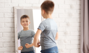 Wie man Vertrauen in Kinder aufbaut: 15 Tipps und 6 Aktivitäten