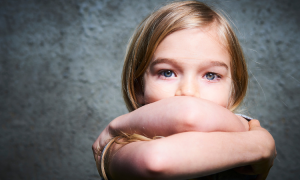 14 Sätze, die du einem verängstigten Kind nicht sagen solltest