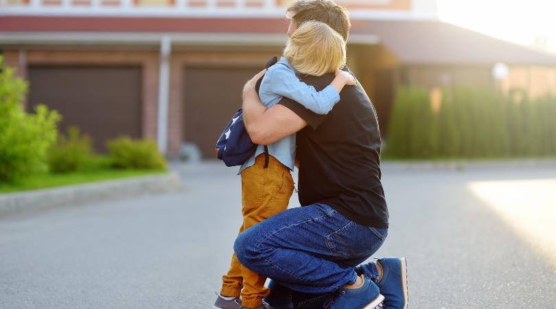 4 Schritte, um deinem Kind zu helfen, Trennungsangst zu überwinden