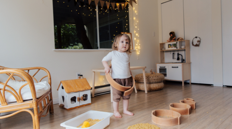 5 Montessori-Erziehungstipps, um das Leben mit einem Kleinkind einfacher zu machen