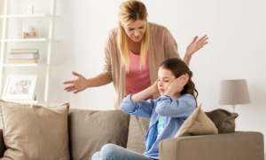 5 Tipps, um die Situation mit deinem Kind zu regeln, wenn du die Nerven verlierst