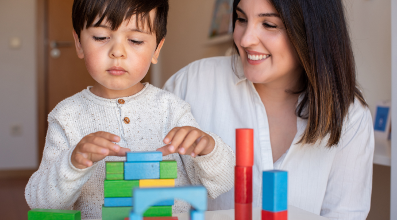 8 Erziehungsstrategien, die Montessori-Lehrer bei ihren eigenen Kindern anwenden