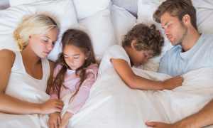 Co Sleeping: Gemeinsames Schlafen mit Kinder