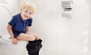 Hygiene Kindern beibringen: Wie du dein Kind endlich dazu bringst, sich selbst den Hintern abzuwischen