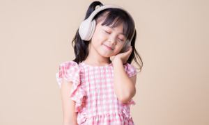 Wirkung von Musik auf Kinder: Wie beeinflusst Musik die Entwicklung von Kleinkindern