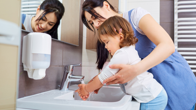 Hygieneregeln für Kinder: Wie bringe ich meinem Kind die Grundlagen bei