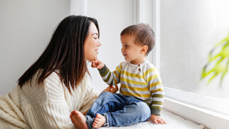 Eine gute Mutter sein: 7 positive Erziehungsfähigkeiten, die alle Mütter haben müssen