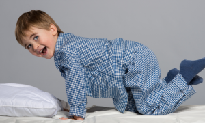 Kind will nicht ins Bett: 4 Lösungen für ein Kind, das der Schlafenszeit ausweicht