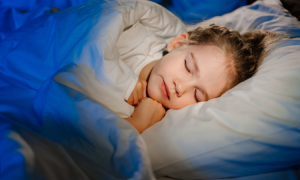 Können Kinder lernen, alleine einzuschlafen?