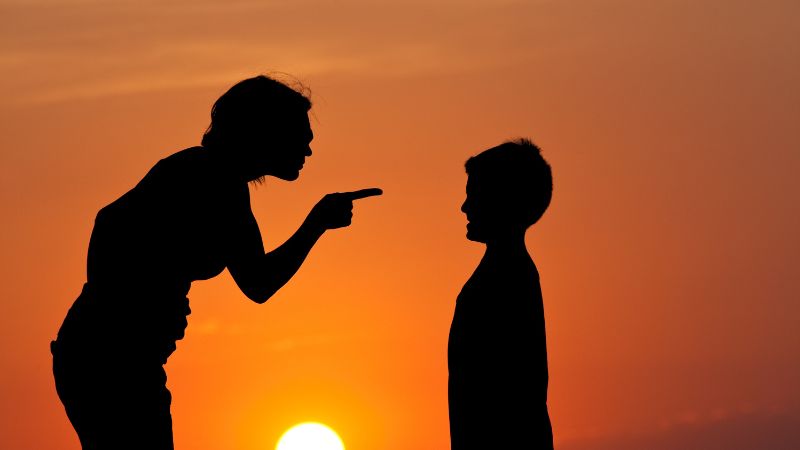 9 größte Disziplin-Fehler, die du wahrscheinlich bei deinen Kindern machst