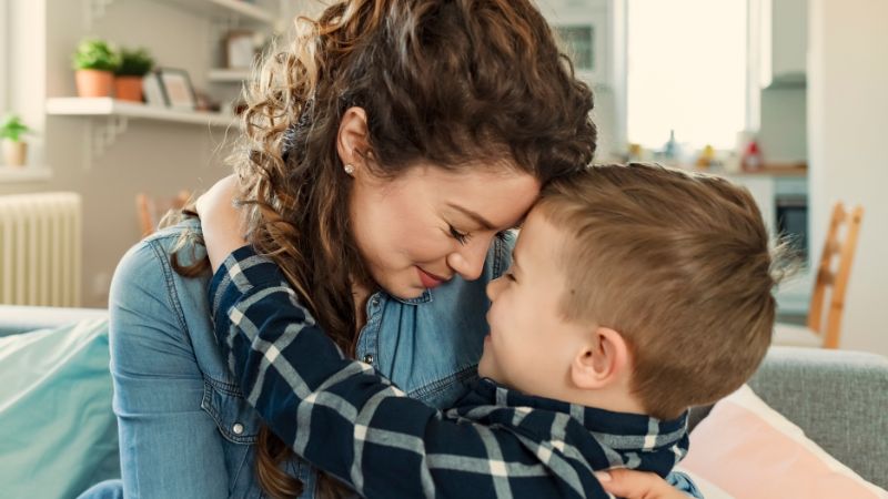 Wie man erzieht, ohne das Kind anzuschreien: 7 einfache Regeln