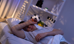 Schlafhygiene für Familien: 7 Tipps zur Förderung gesunder Schlafgewohnheiten bei Kindern und Jugendlichen