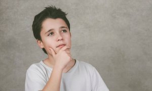 Wege, einen kritischen Denker zu fördern: Lehre dein Kind, wie man denkt, nicht was man denken soll