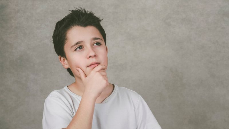Wege, einen kritischen Denker zu fördern: Lehre dein Kind, wie man denkt, nicht was man denken soll