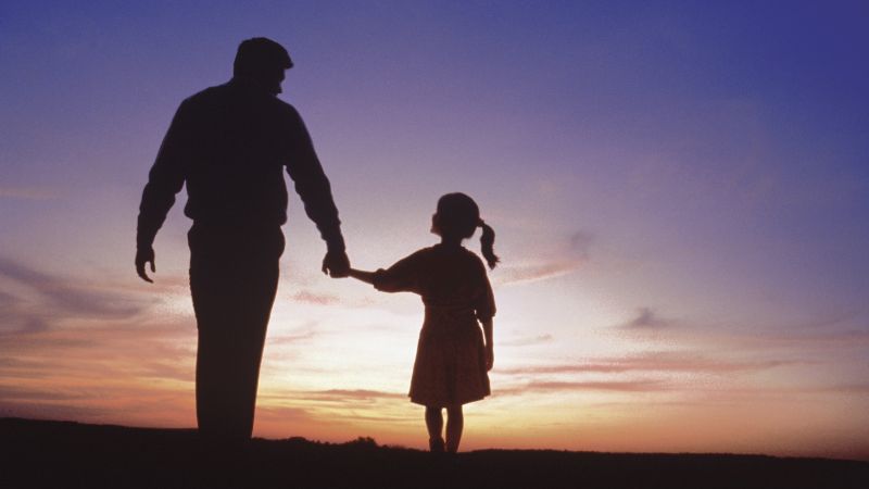Verständnis von emotional distanzierten Vater-Tochter-Beziehungen
