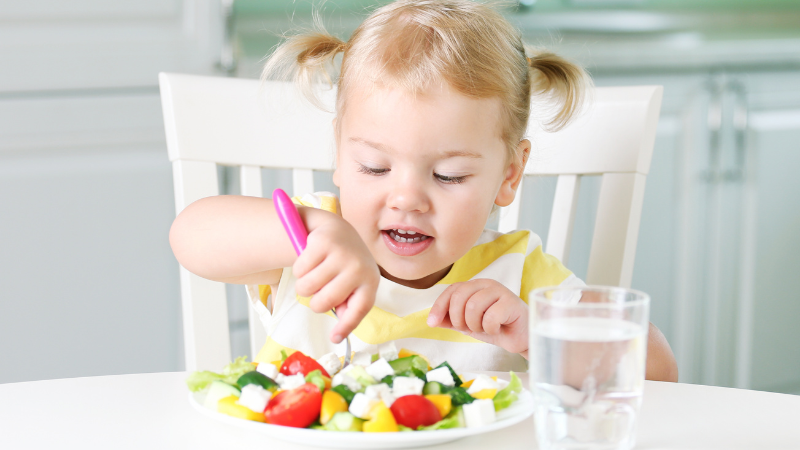 15 Möglichkeiten, um Ihrem Baby zu helfen, Essen genauso zu lieben wie Sie es tun