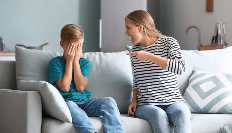 Wut kontrollieren Eltern: 3 wesentliche Schritte, bevor Sie sich über Ihre Kinder ärgern